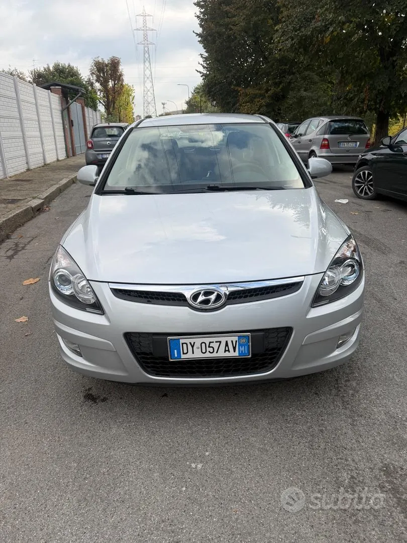 Hyundai I30 2009 photo 2