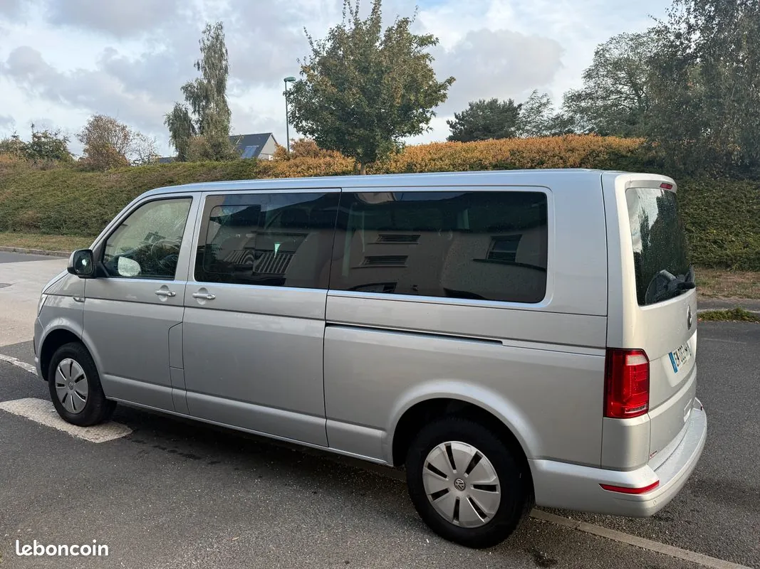 Volkswagen Caravelle 2017 photo 2