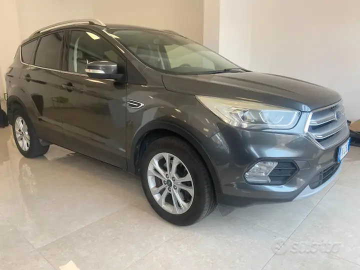 Ford Kuga 2017 photo 2