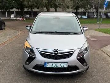 Opel Zafira 2015 photo 2
