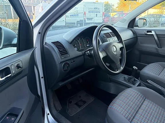 Volkswagen Polo 2007 photo 4