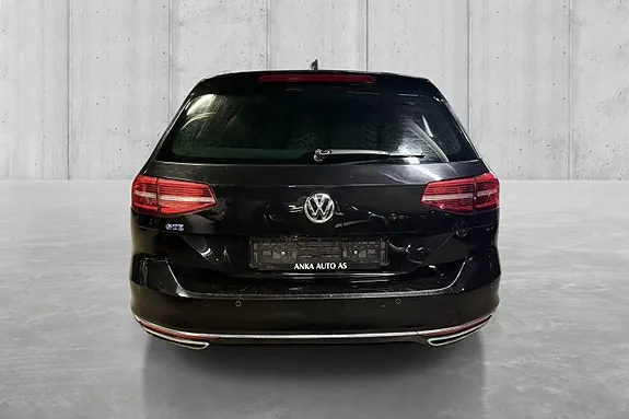 Volkswagen Passat 2017 photo 5