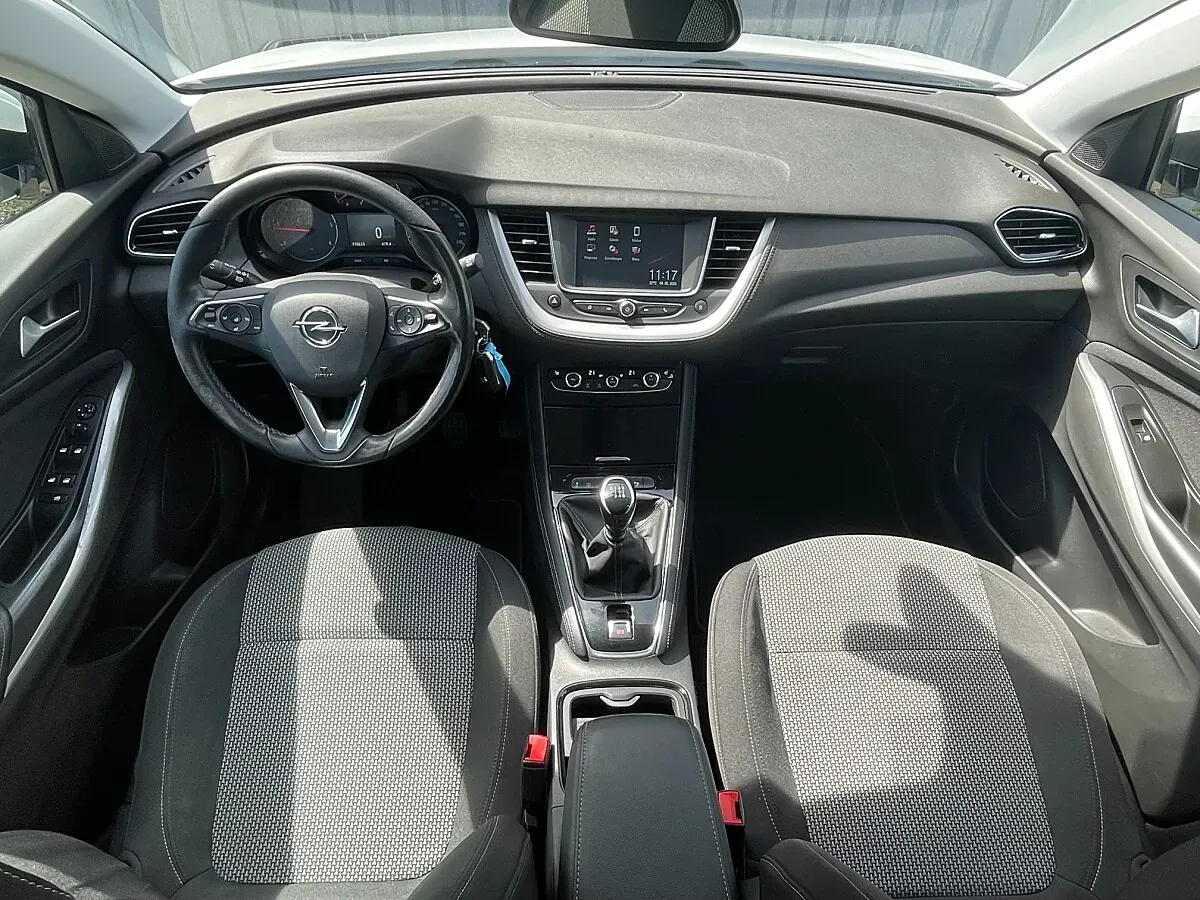Opel Grandland X 2019 photo 2