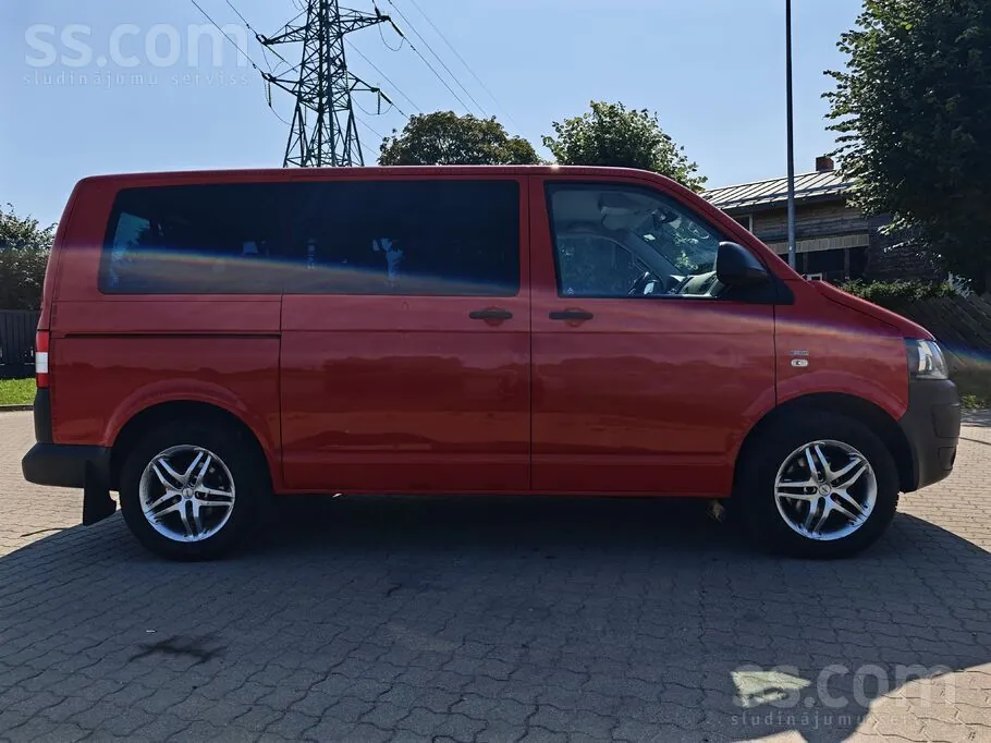 Volkswagen T5 2013 photo 4