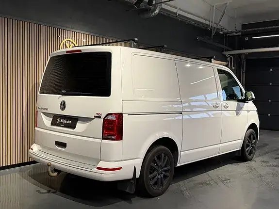 Volkswagen Transporter 2017 photo 3