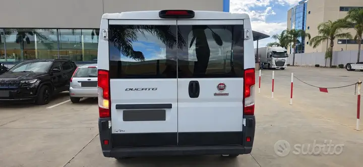Fiat Ducato 2010 photo 2