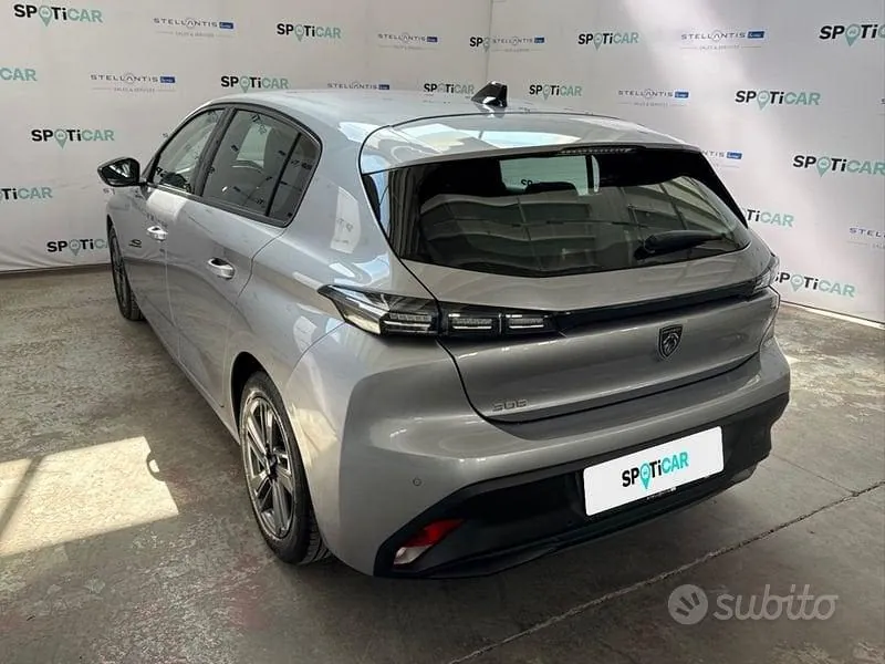Peugeot 308 2022 photo 3