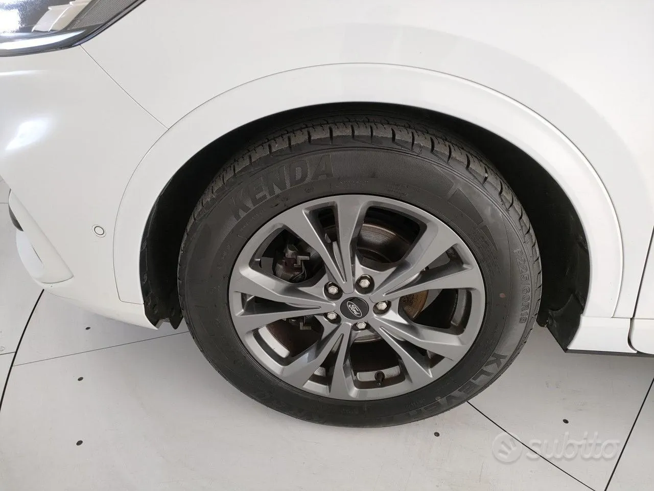 Ford Kuga 2023 photo 5