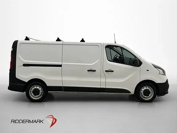 Renault Trafic 2022 photo 2