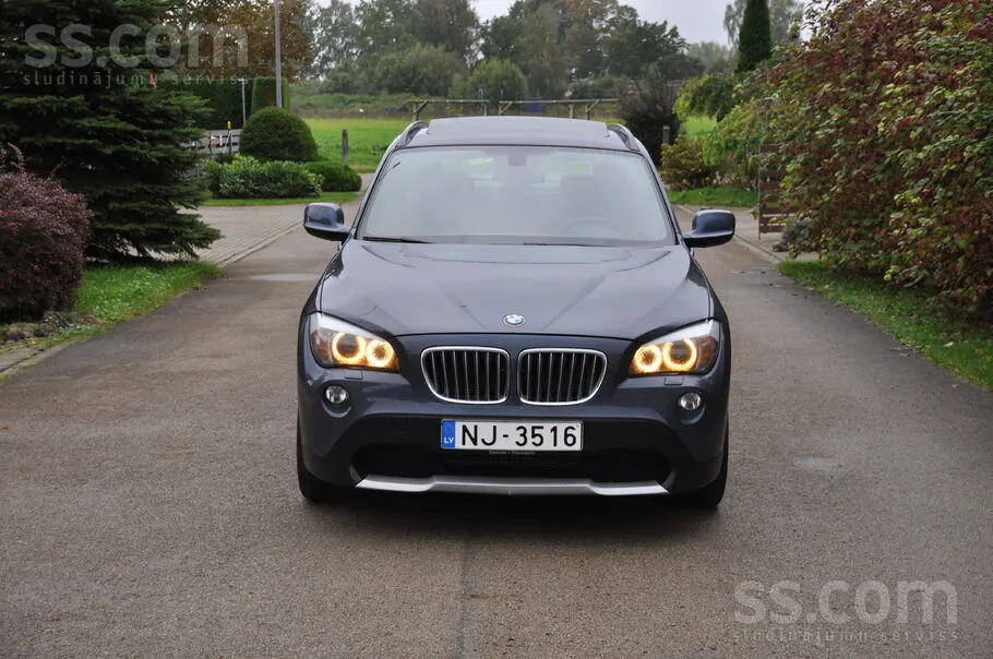 BMW X1