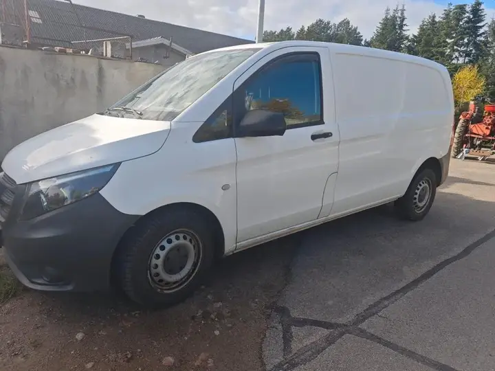 Mercedes-Benz Vito