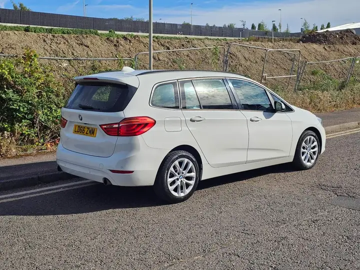 BMW 2 Series Gran Tourer 2016 photo 3