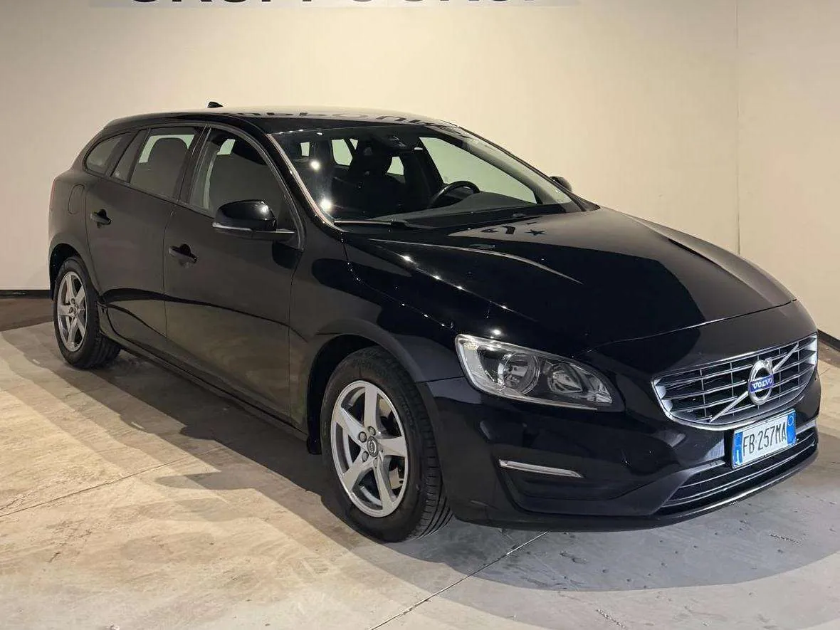 Volvo V60 2015 photo 4