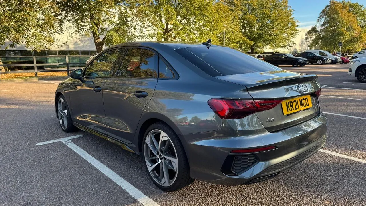 Audi A3 2021 photo 3