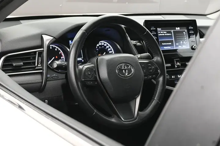 Toyota Camry 2021 photo 5