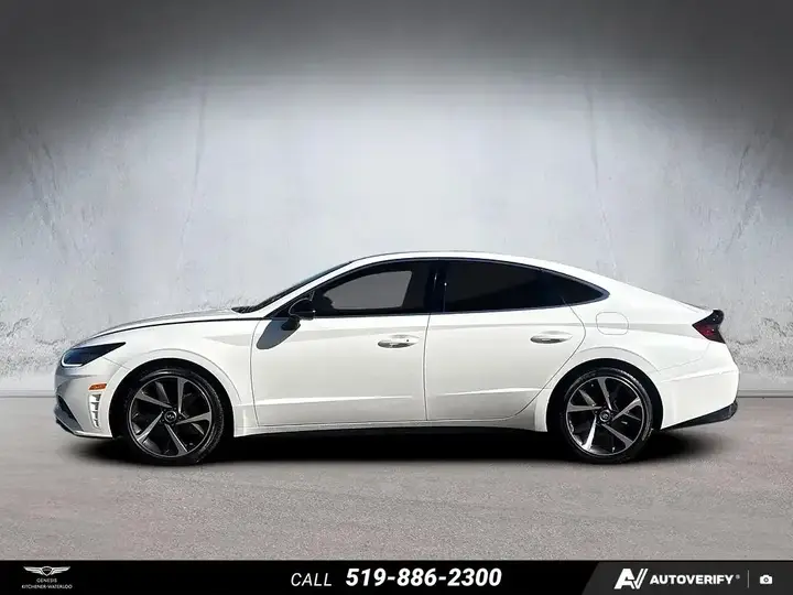 Hyundai Sonata 2022 photo 2