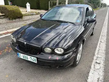 Jaguar X-Type