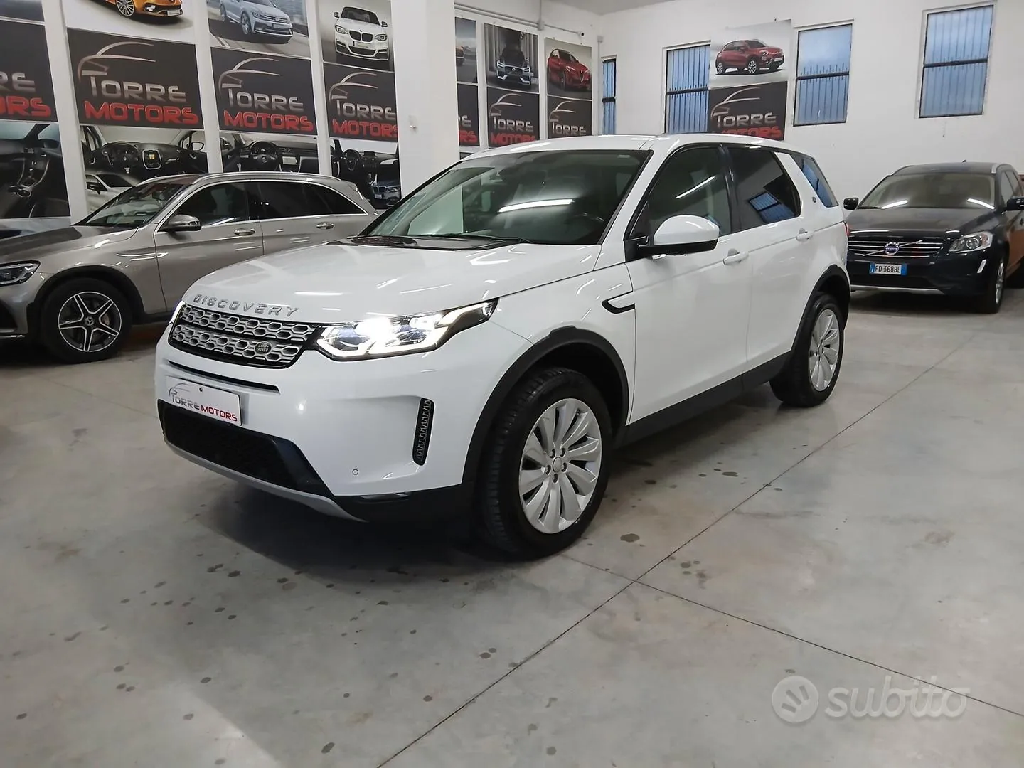 Land Rover Discovery Sport 2020 photo 3