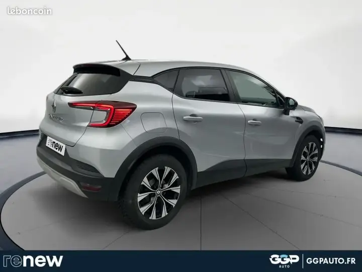 Renault Captur 2023 photo 5