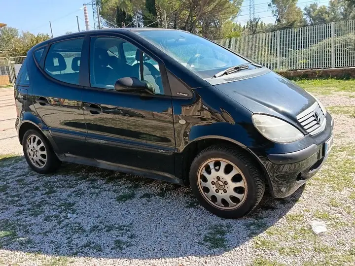 Mercedes-Benz A-Class 2000 photo 3