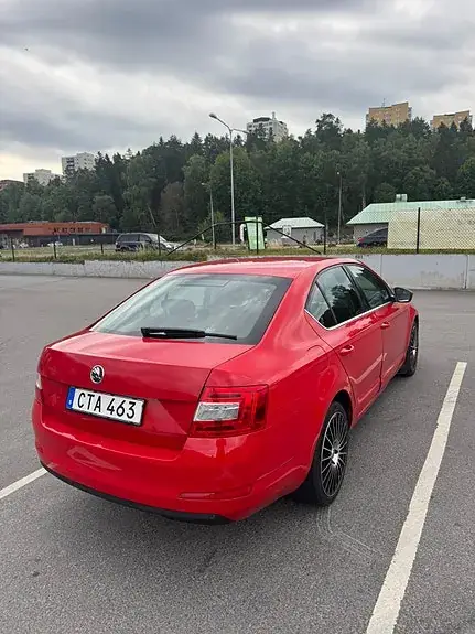 Skoda Octavia 2013 photo 4
