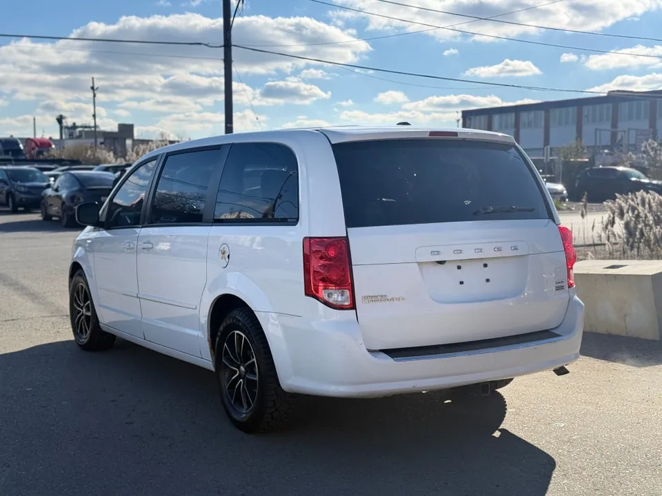 Dodge Grand Caravan 2017 photo 4