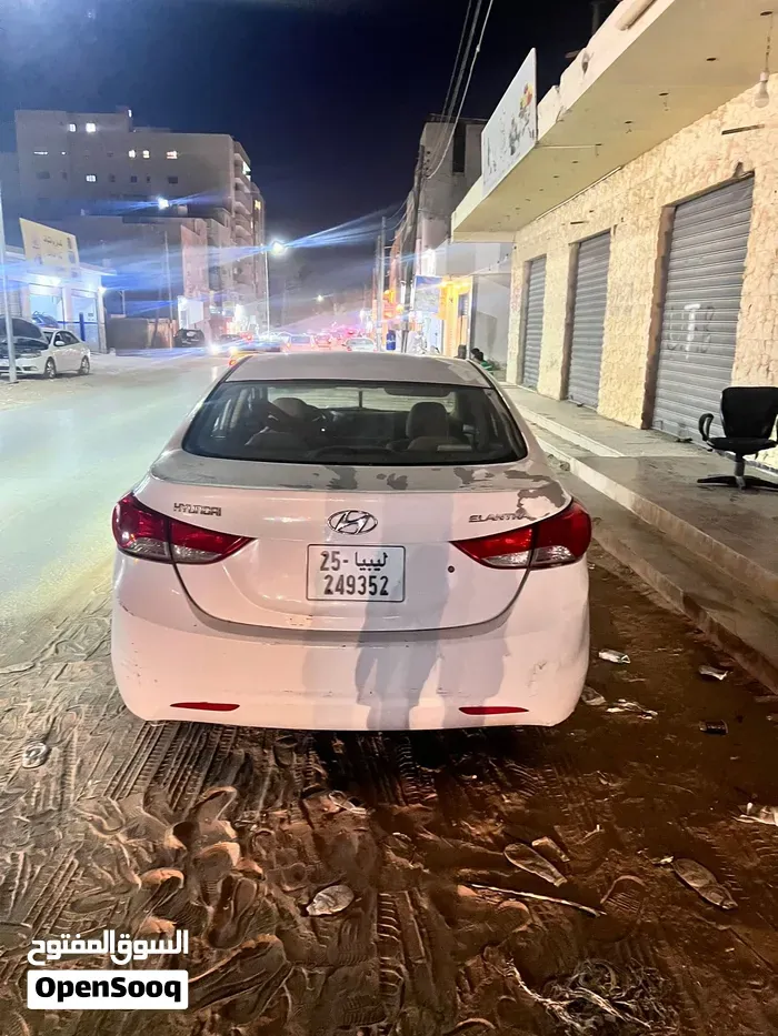 Hyundai Elantra 2013 photo 5
