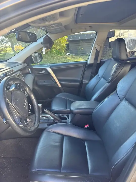 Toyota Rav4 2015 photo 4