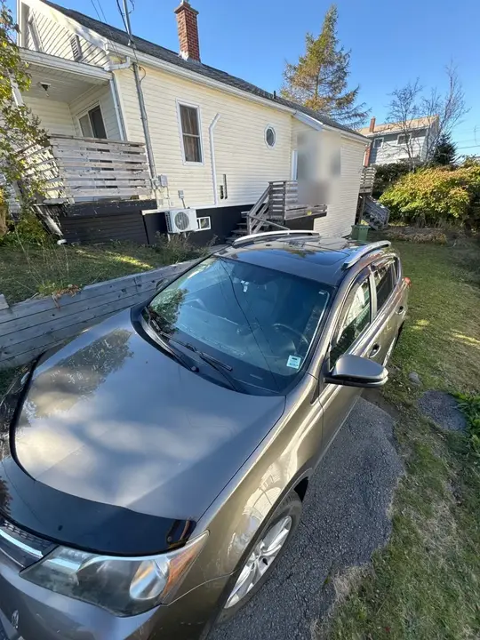 Toyota Rav4 2015 photo 3