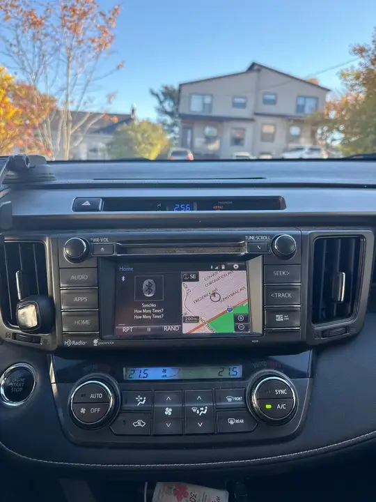 Toyota Rav4 2015 photo 5