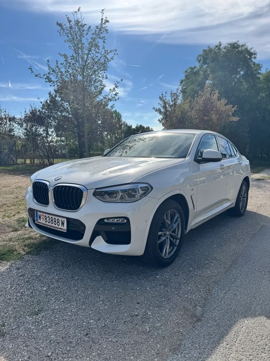 BMW X4 2019 photo 2