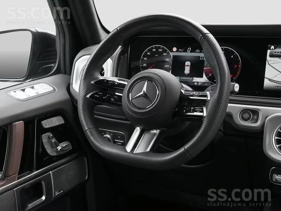 Mercedes-Benz G400 2025 photo 5