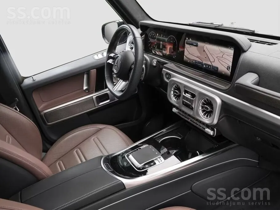 Mercedes-Benz G400 2025 photo 3
