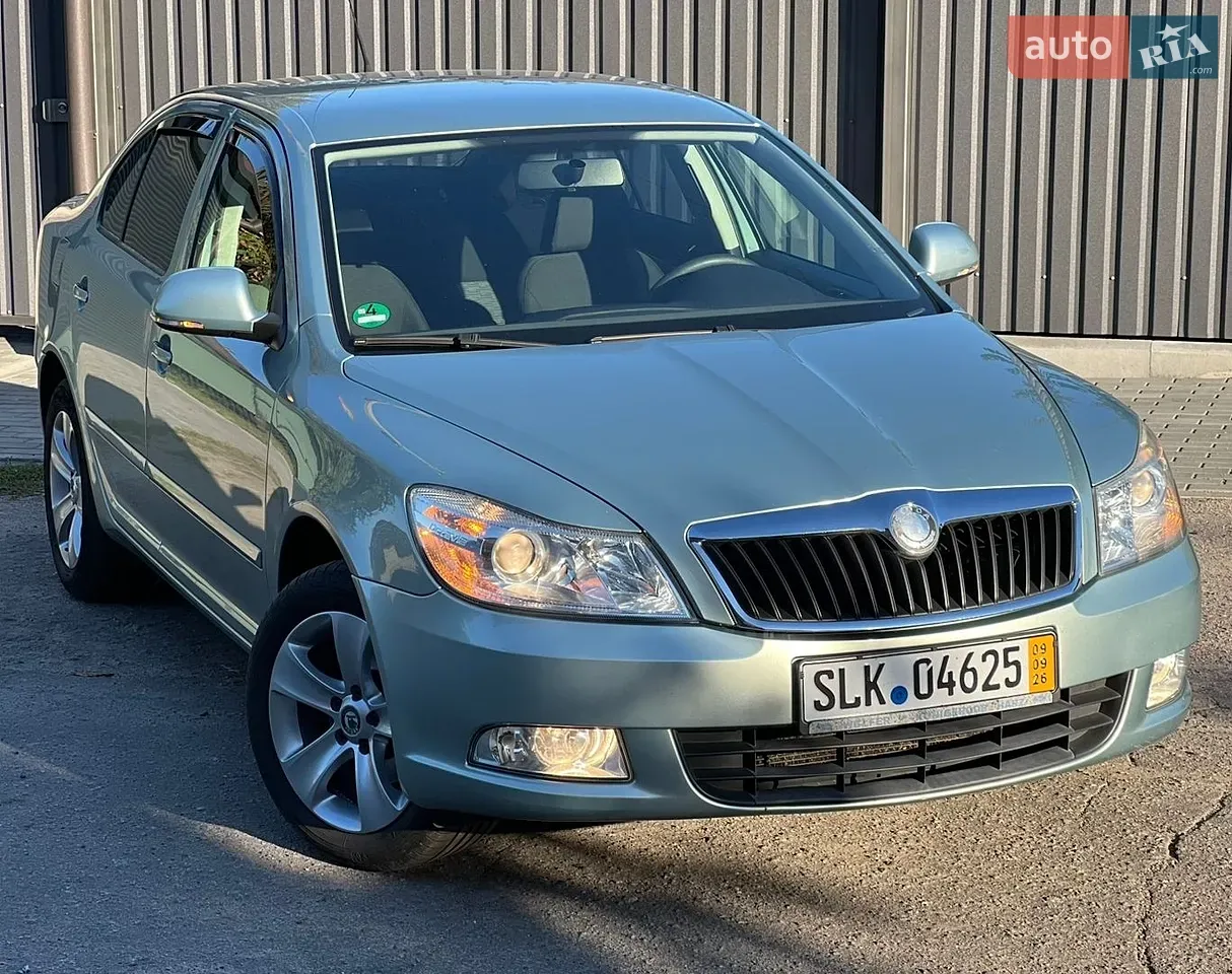 Skoda Octavia 2009 photo 4