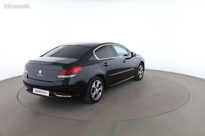 Peugeot 508 2018 photo 3