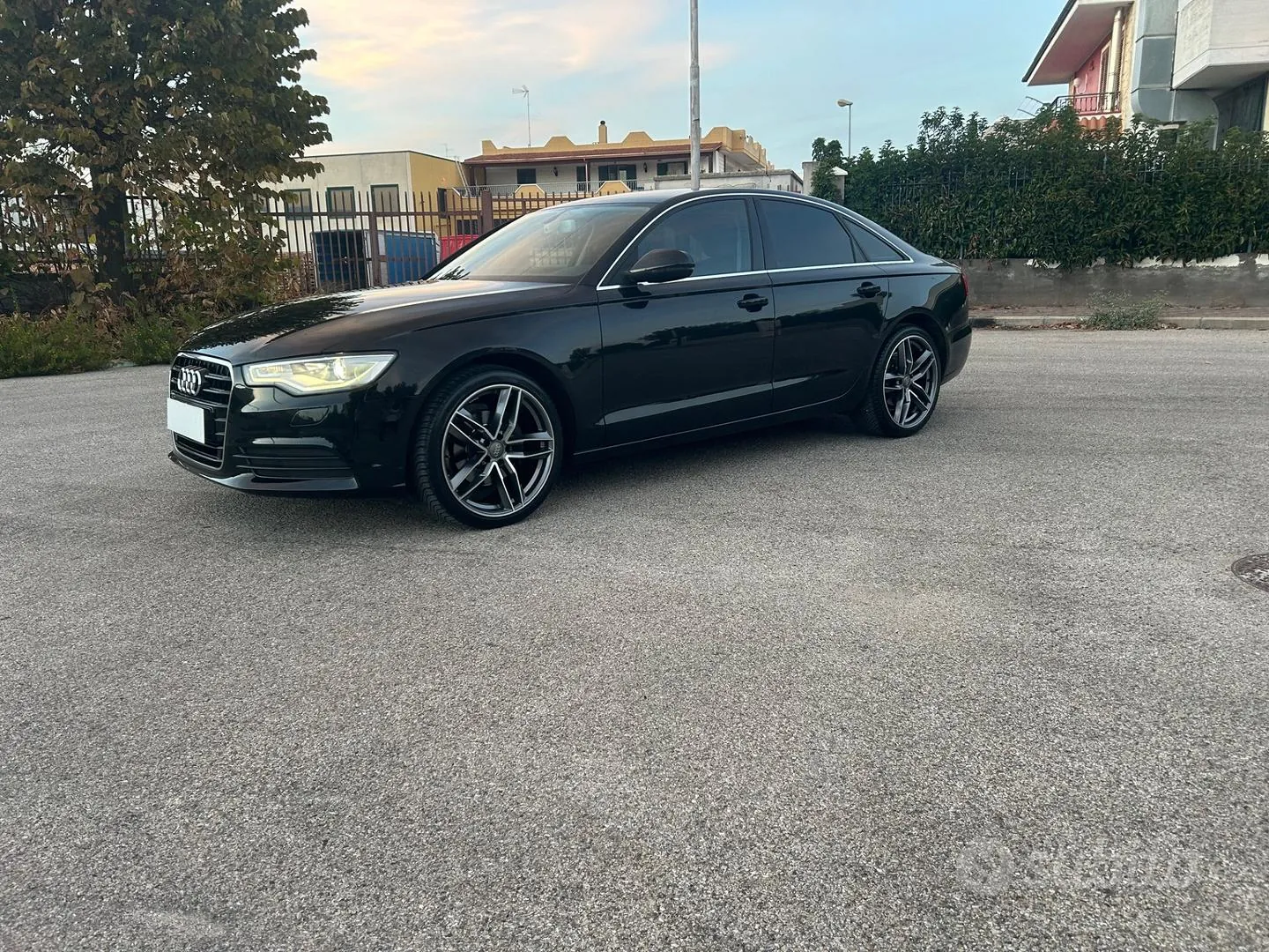 Audi A6 2013 photo 2