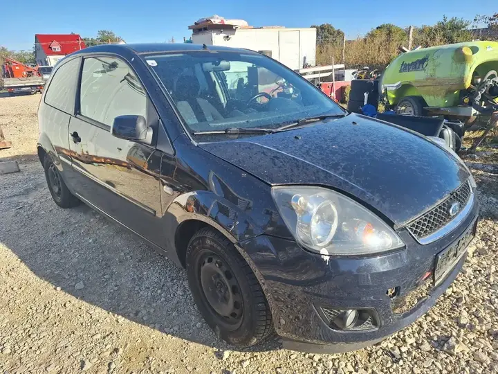 Ford Fiesta 2007 photo 2