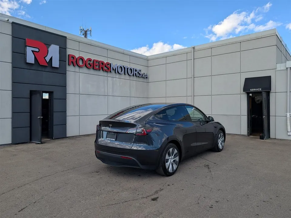 Tesla Model Y 2024 photo 5