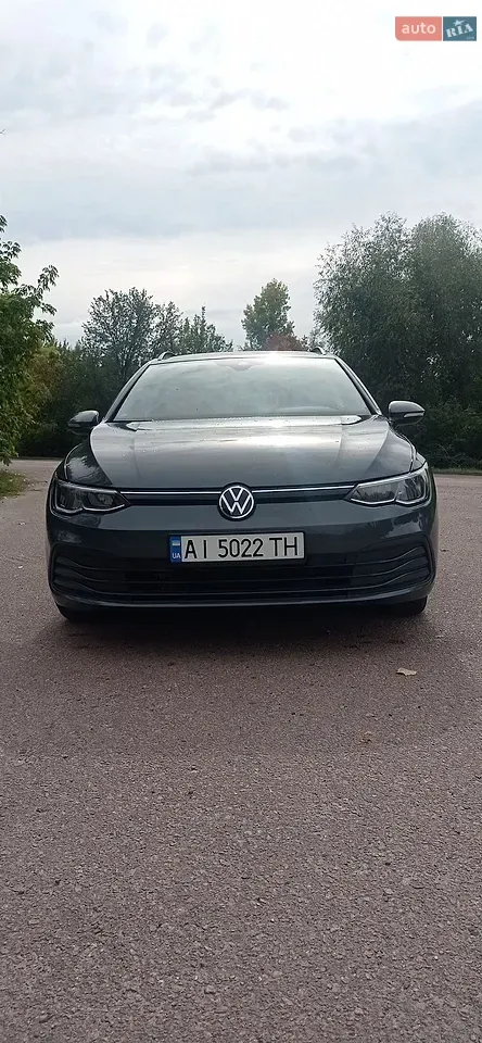 Volkswagen Golf 2021 photo 2