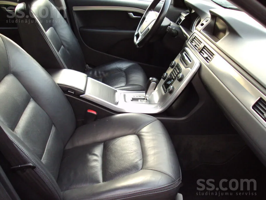 Volvo Xc70 2012 photo 5