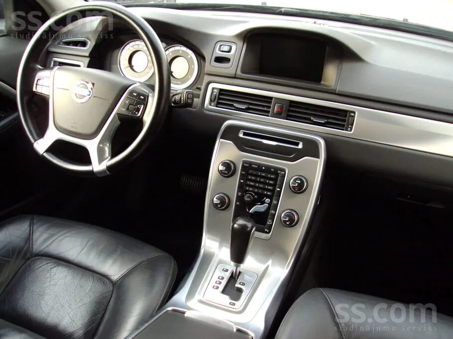 Volvo Xc70 2012 photo 4