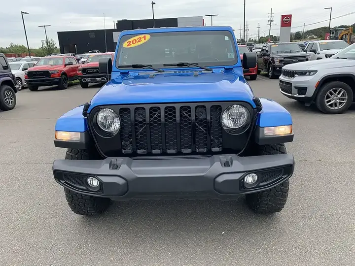 Jeep Gladiator 2021 photo 2