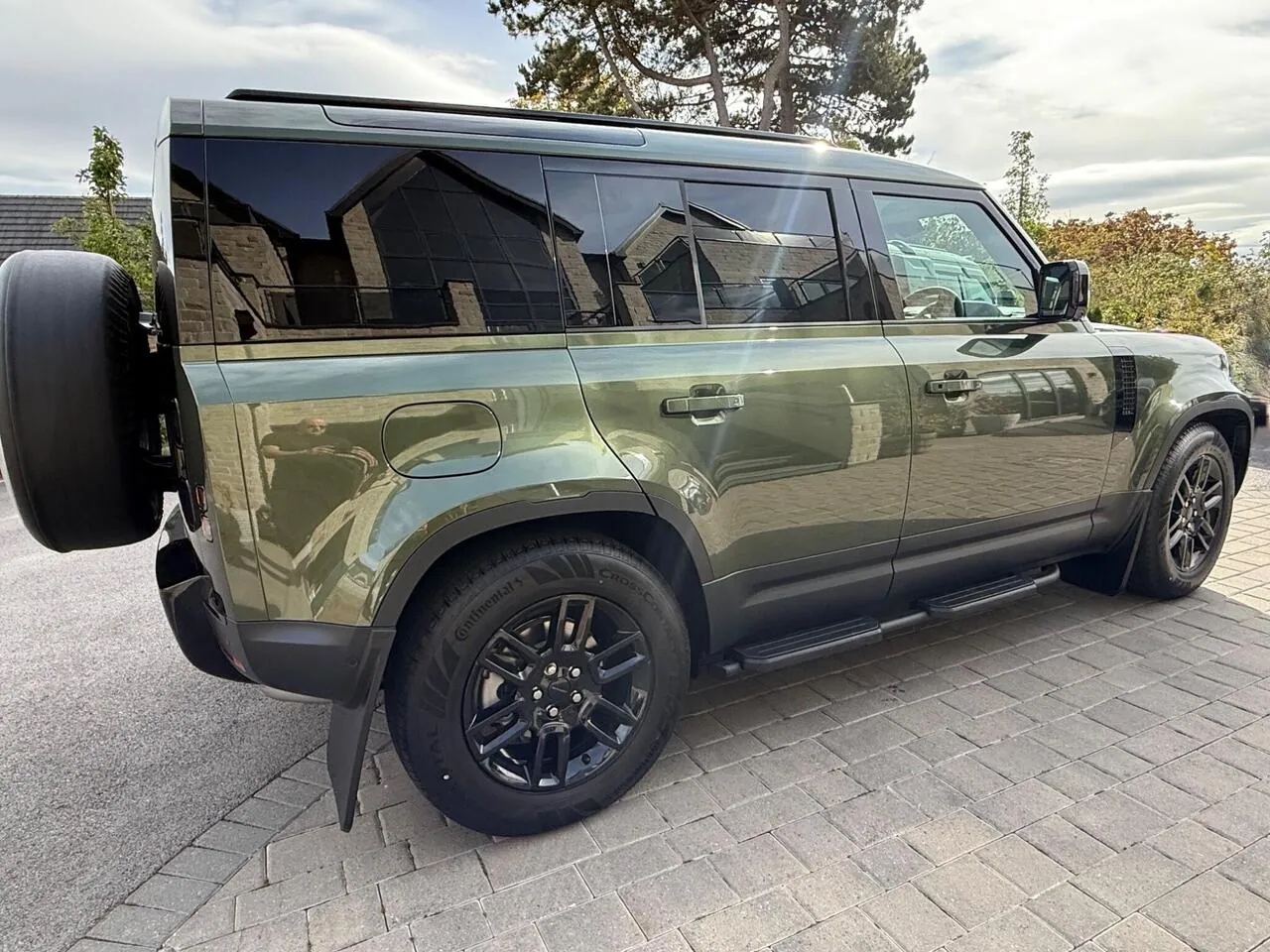 Land Rover Defender 110 2026 photo 4