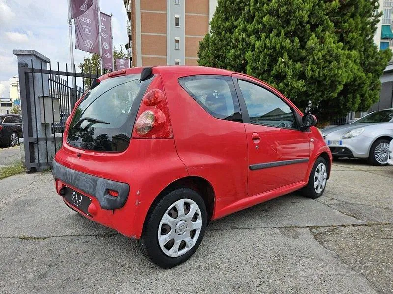 Peugeot 107 2012 photo 3