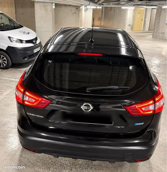 Nissan Qashqai 2015 photo 2