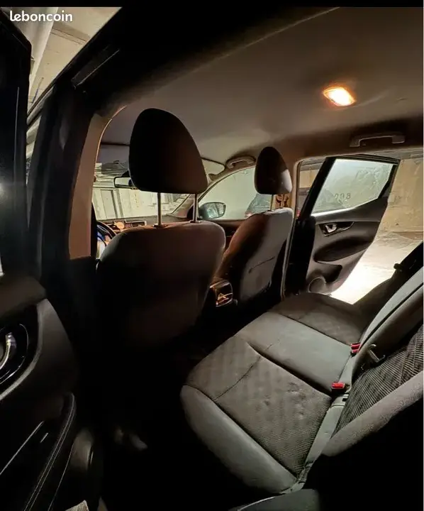 Nissan Qashqai 2015 photo 3