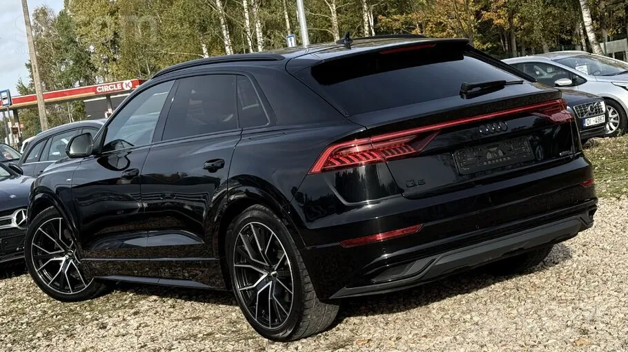 Audi Q8 2019 photo 4