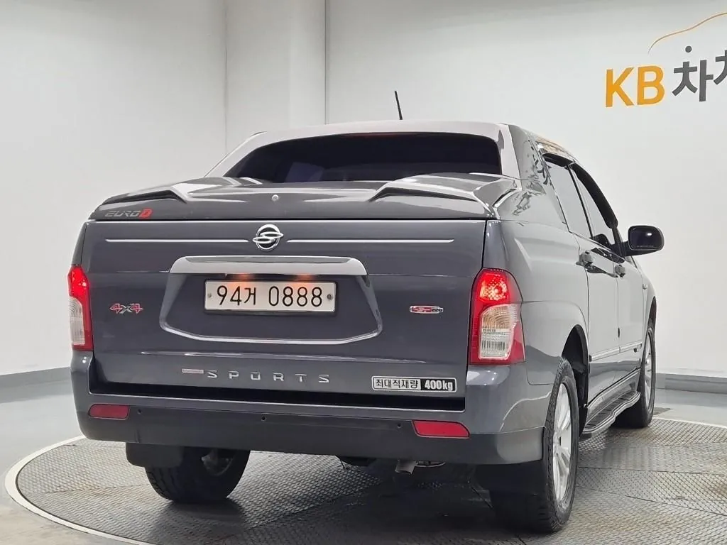 KG Mobility Korando 2018 photo 3