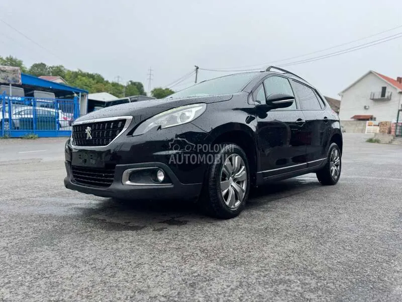 Peugeot 2008 2017 photo 2