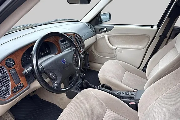 Saab 9-3 1999 photo 3